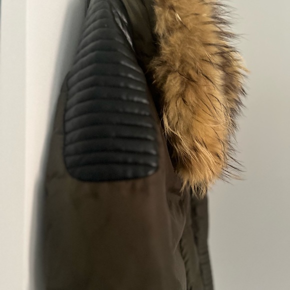 Jacket - Picture 3 of 9